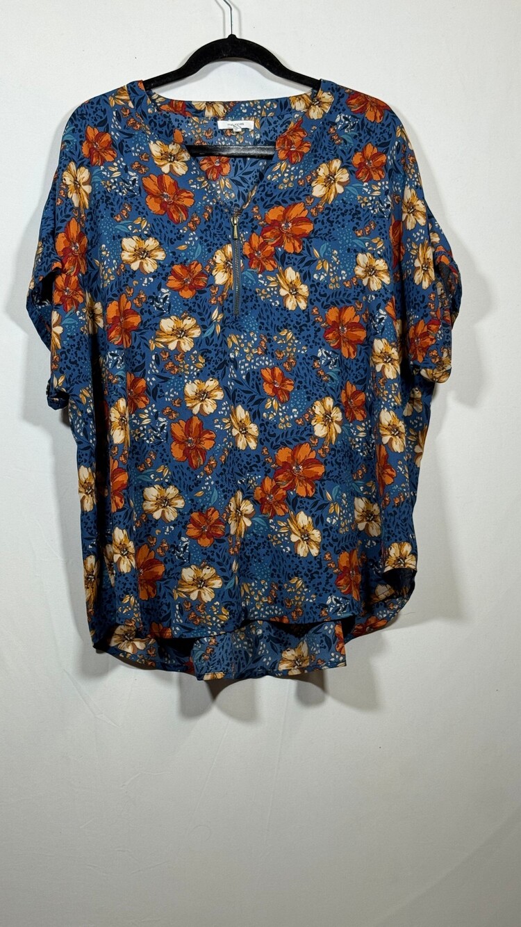 maurices XL blue floral blouse with front zipper detail